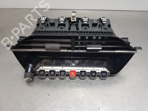 Climate control PEUGEOT 2008 II (UD_, US_, UY_, UJ_, UR_, UC_) 1.2 PureTech 130 (USHNS, URHNS) | BP29592286I5 