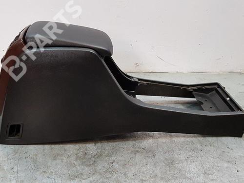 Used Armrest / Center console Armrest / Center console SSANGYONG REXTON / REXTON II (GAB_) 2.7 Xdi (163 hp) 10032577 10032577