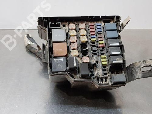 Used Fuse box Fuse box FORD FIESTA VI (CB1, CCN) [2008-2017] 10403188 10403188