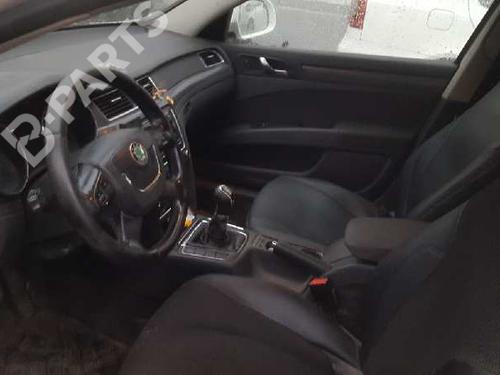 Engine control unit (ECU) SKODA SUPERB II Estate (3T5) 2.0 TDI 16V | BP8639886M57 