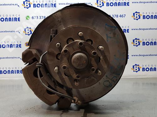 Used Left front steering knuckle HYUNDAI TERRACAN (HP) 2.9 CRDi (150 hp) 7591129