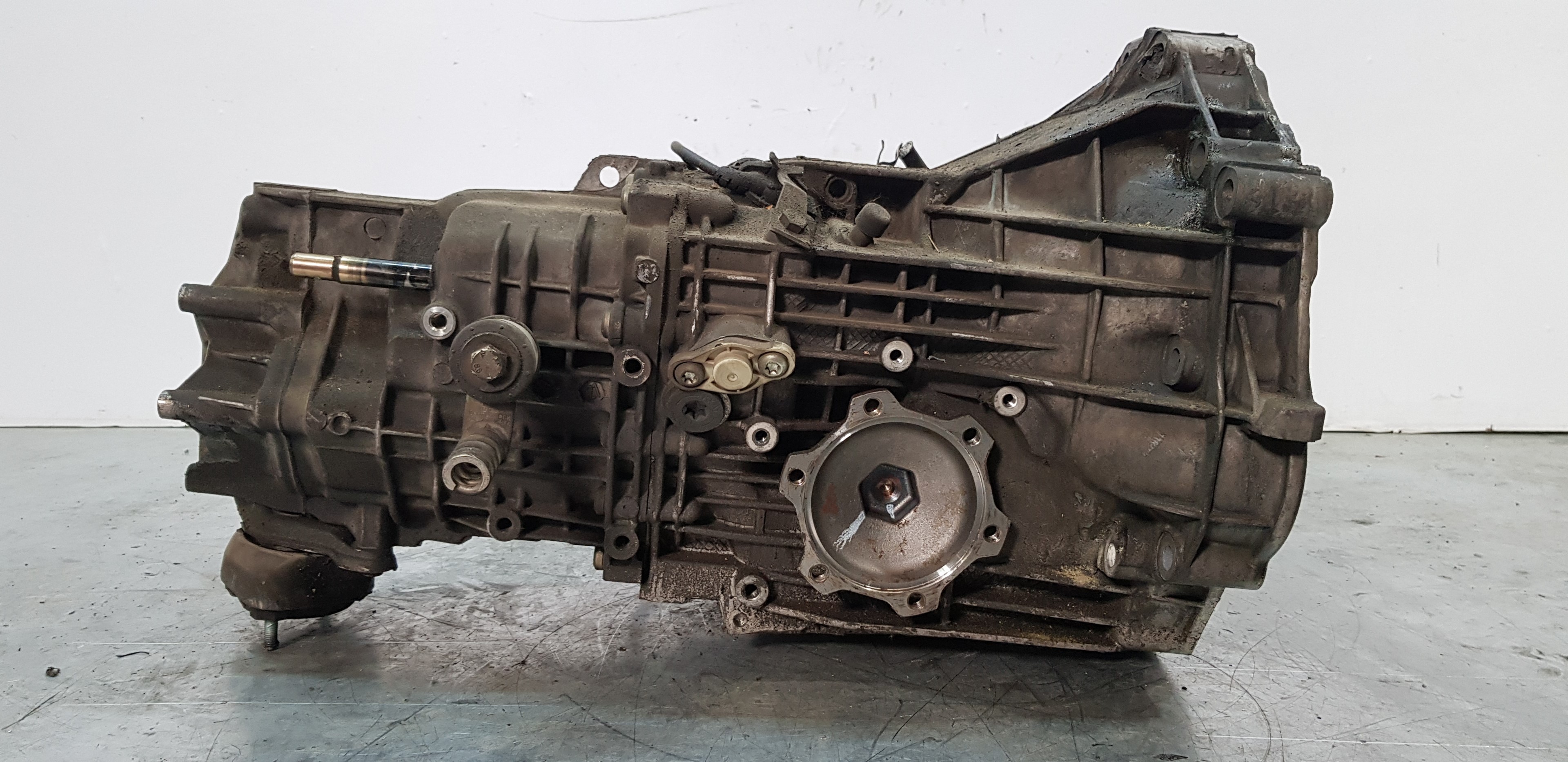Bo te De Vitesse Manuelle AUDI A4 B6 8E2 2 0 9208595 B Parts Bo te De Vitesse Manuelle AUDI A4 B6 8E2 2 0 9208595 B Parts