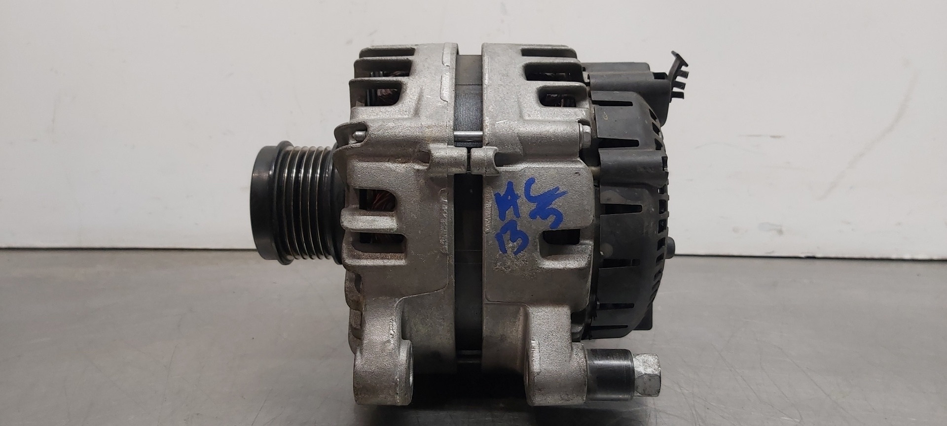 Alternateur Pour Peugeot 208 1.6 HDI 100cv - Réf. 489290610 / 9810525380 - Occasion Opérationnel