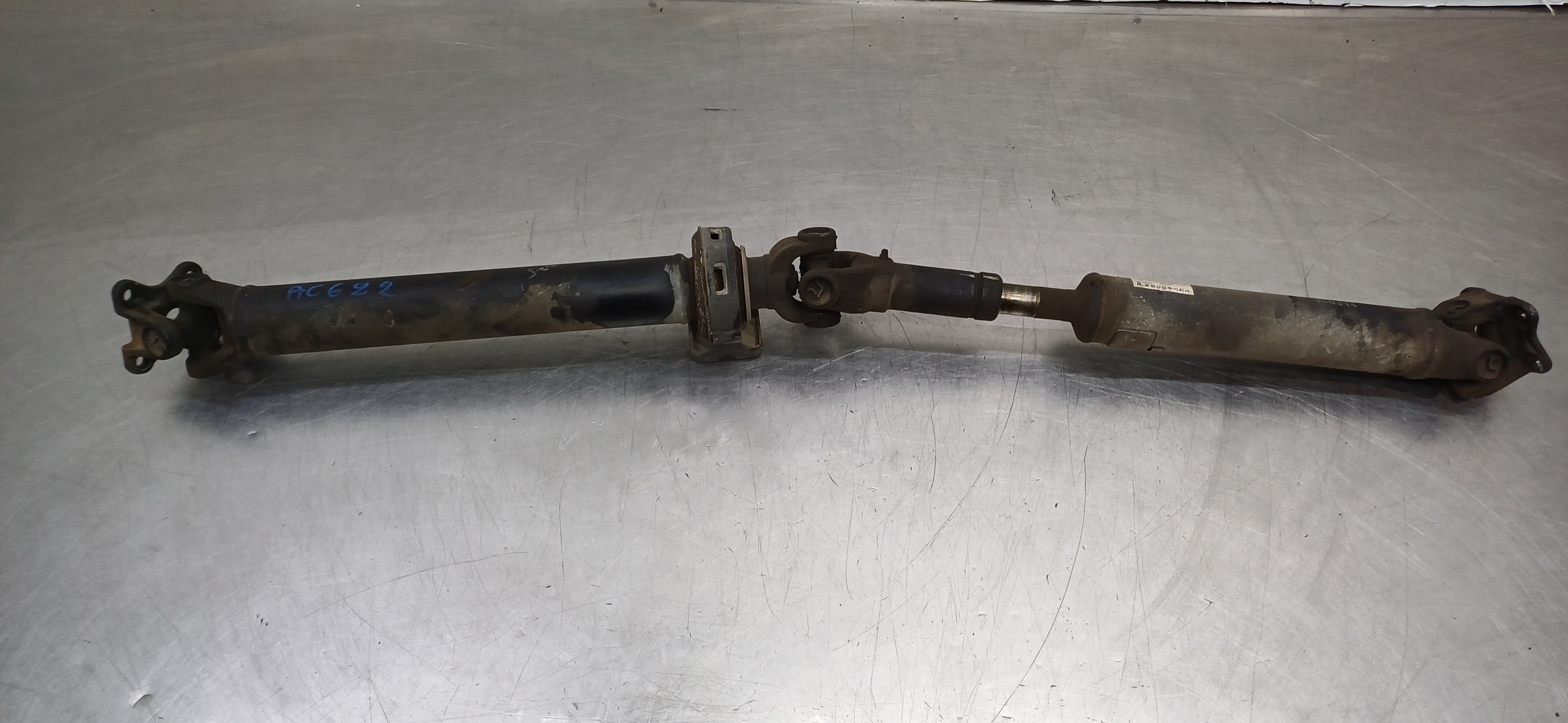 Arbre De Transmission Iveco Cardan Gauche (transmission) SSANGYONG REXTON 1  Antenne Voiture Requin