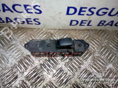 Used Right front window switch Right front window switch MITSUBISHI PAJERO II (V3_W, V2_W, V4_W, V5_W) [1990-2001] 7599384 7599384