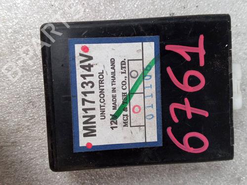Elektronisk modul MITSUBISHI L200 / TRITON (KA_T, KB_T) 2.5 DI-D 4WD (KB4T) (136 hp) 17830044