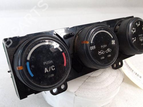 Climate control SUZUKI GRAND VITARA I (FT, HT) 2.0 HDI 110 16V 4x4 (SQ420D, TD83V) | BP20640340I5 