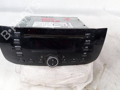 Used Radio FIAT PUNTO EVO (199_) 1.4 16V (199AXW1A) (135 hp) 17218306