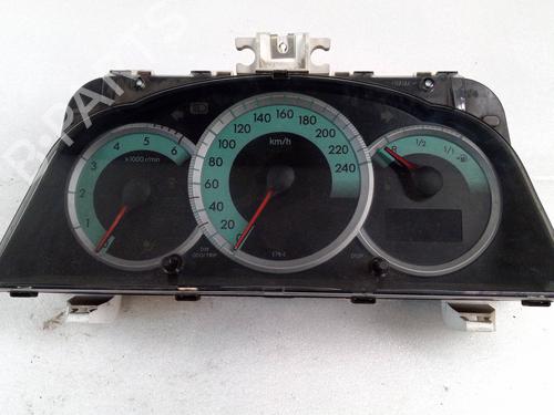 Used Instrument cluster TOYOTA COROLLA Verso (ZER_, ZZE12_, R1_) 2.2 D-4D (AUR10_, AUR10R) (136 hp) 23390786