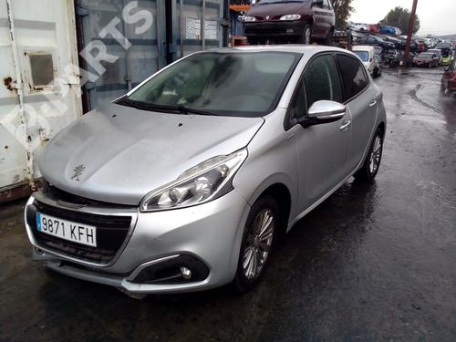 Used Parts PEUGEOT 208 I (CA_, CC_)  1.2 PureTech 82  957066