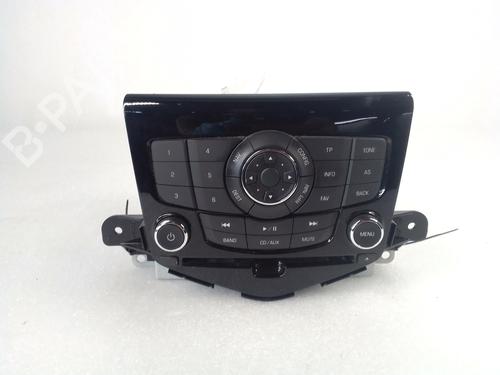 Bilradio CHEVROLET CRUZE Hatchback (J305) 1.8 (141 hp) 11357905