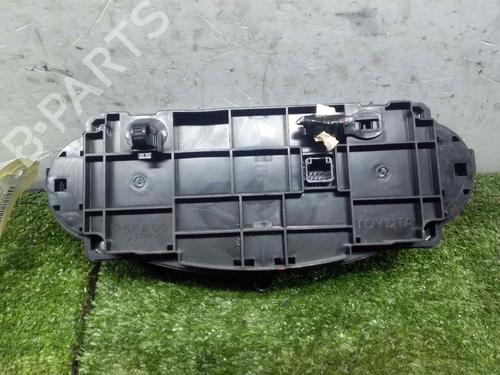 Climate control TOYOTA YARIS (_P13_) 1.5 Hybrid (NHP130_, NHP130) | BP8904956I5 