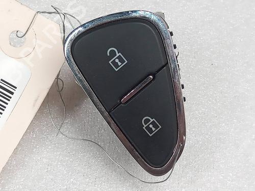 Used Switch OPEL CORSA E (X15) [2014-2025]  15136548