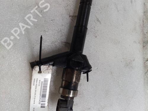 Used Injector NISSAN PRIMERA (P12) 2.2 Di (126 hp) 31636634