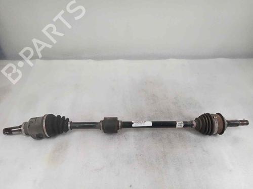 Used Right front driveshaft TOYOTA YARIS (_P13_) 1.5 Hybrid (NHP130_) (101 hp) 17951189