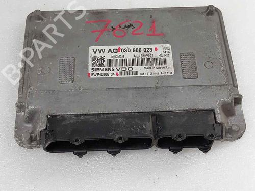 Motorstyringsenhet SKODA FABIA I (6Y2) 1.4 (60 hp) 18099684