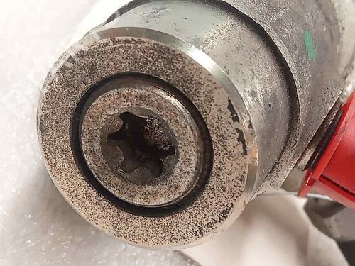 Injection rail AUDI A6 C6 (4F2) 3.0 TDI quattro | BP16138373M98
