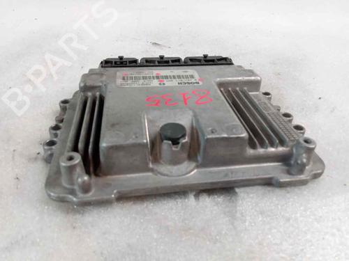 Computer motormanagement OPEL VIVARO A Van (X83)  | BP26155750M57 