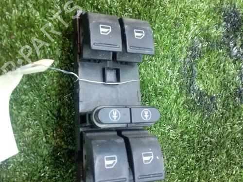Used Left front window switch VW TOUAREG (7LA, 7L6, 7L7) 2.5 R5 TDI (174 hp) 8798477