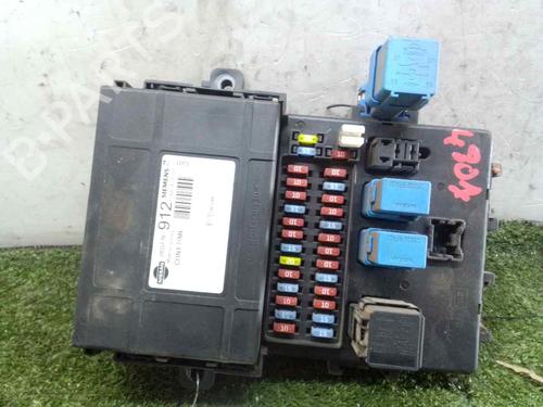 Used Fuse box NISSAN TERRANO II (R20) 2.7 TDi 4WD (125 hp) 9758860