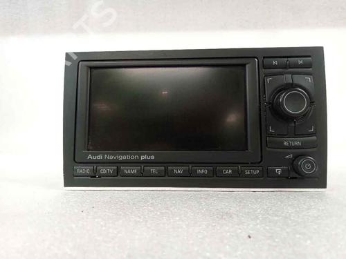 Radio AUDI A4 B7 (8EC) 2.5 TDI 8E0035192C |