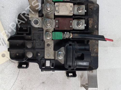 Used Fuse box RENAULT TRAFIC II Van (FL) 2.0 dCi 90 (FL0H, FL00, FL01, FL0M, FL0P, FL0S) (90 hp) 23259156