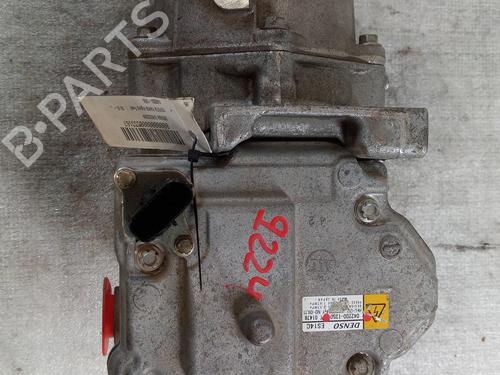 Used Steering pump TOYOTA YARIS (_P13_) 1.5 Hybrid (NHP130_) (101 hp) 32298044
