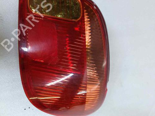 Używane Lampa tylna prawa TOYOTA YARIS (_P1_) 1.4 D-4D (NLP10_, NLP10R) (75 hp) 17950469