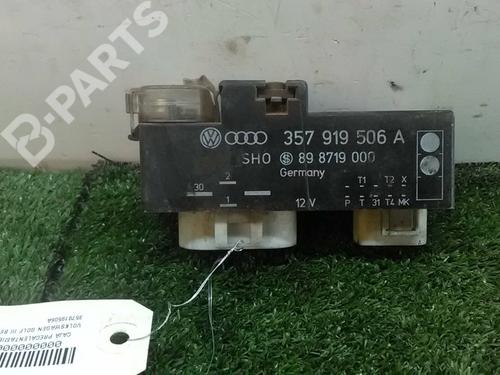 Used Electronic module Electronic module VW GOLF III (1H1) 1.4 (60 hp) 10267838 10267838
