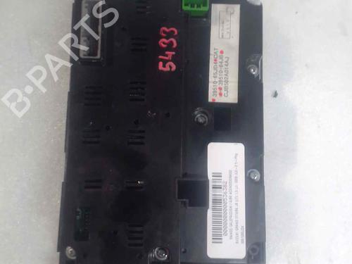 Used Climate control Climate control SUZUKI GRAND VITARA II (JT, TE, TD) 1.9 DDiS All-wheel Drive (JT419, TD44, JB419WD, JB419XD,... (129 hp) 34216375 34216375