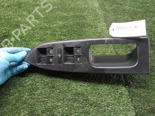 Used Left front window switch VW TOURAN (1T1, 1T2) 2.0 TDI 16V (140 hp) 9758874