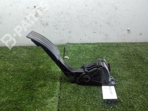 Used Pedal Pedal DACIA SANDERO 1.2 16V (75 hp) 8589895 8589895