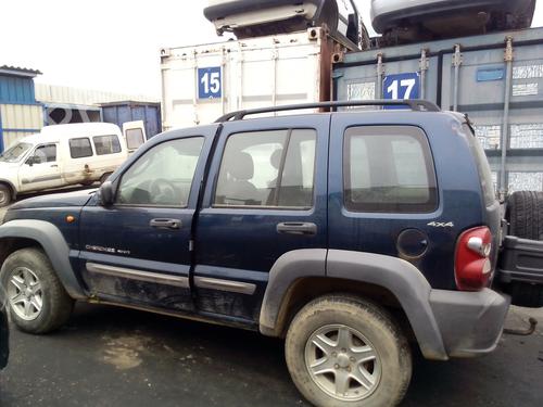 Right headlight JEEP CHEROKEE (KJ) 2.5 CRD 4x4 | BP9667570C29 