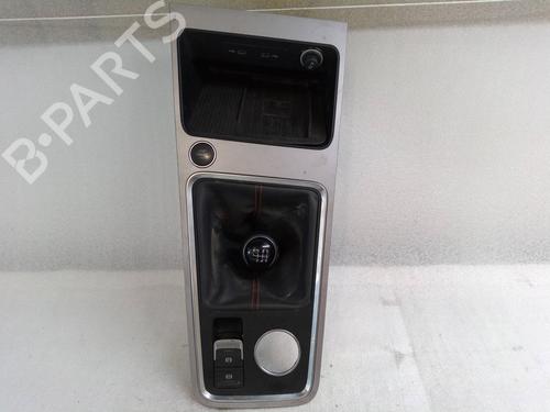 Middenconsole SEAT ATECA (KH7, KHP) [2016-2026]  32721925