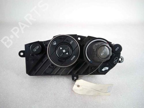 Commande Chauffage HONDA CIVIC VIII Hatchback (FN, FK) 2.2 CTDi (FK3) (140 hp) 10695633