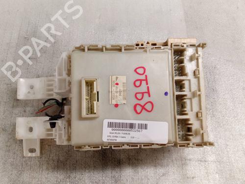 Fuse box OPEL CORSA C (X01)  | BP27804881E1 