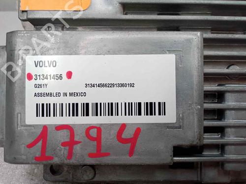 Engine control unit (ECU) VOLVO XC70 II (136)  | BP15372988M57
