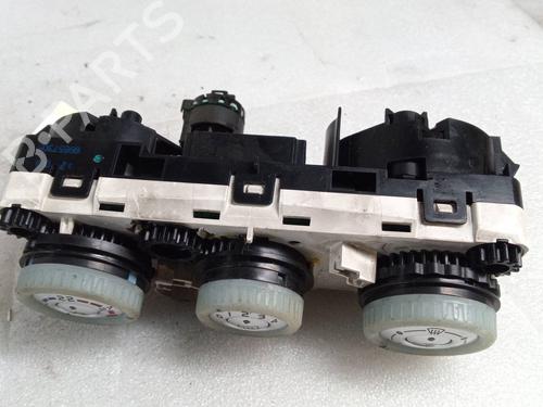 AC Styreenhet / Manøvreringsenhet MITSUBISHI COLT VI (Z3_A, Z2_A) 1.5 DI-D (Z39A) | BP24572286I5 
