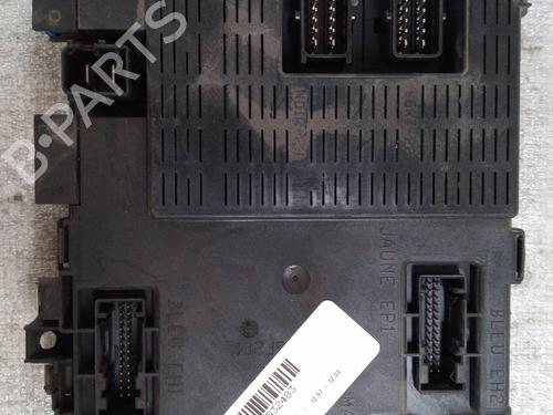 Used Fuse box Fuse box CITROËN XSARA (N1) 1.9 D (70 hp) 33932489 33932489