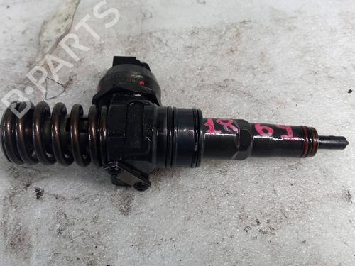 Used Injector VW TOUAREG (7LA, 7L6, 7L7) 5.0 V10 TDI (313 hp) 24147650