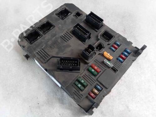 Zekeringkast LAND ROVER FREELANDER I (L314) [1998-2006]  26141018