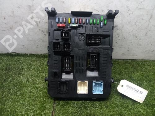 Used Fuse box Fuse box CITROËN C4 Coupe (LA_) [2004-2013] 9291625 9291625
