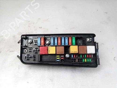 Fuse box OPEL VECTRA C (Z02) 1.9 CDTI (F69) | BP18672569E1 