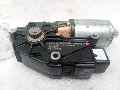 Washer pump HONDA CIVIC IX (FK) 1.4 i-VTEC (FK1) | BP17638286E24 
