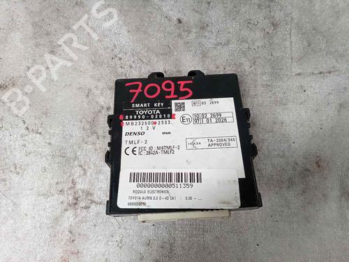Elektronisk modul TOYOTA AURIS (_E15_) [2006-2012]  18064200