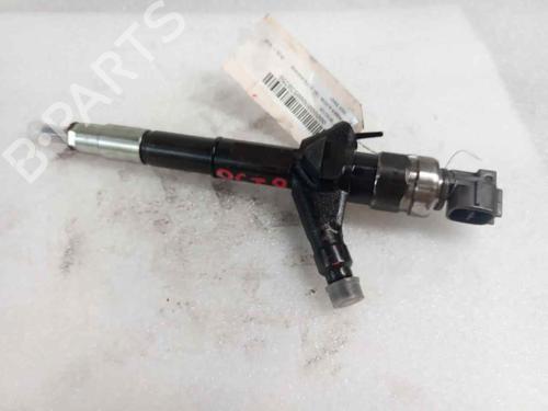 Injector NISSAN ALMERA TINO (V10) 2.2 dCi | BP26007239M100