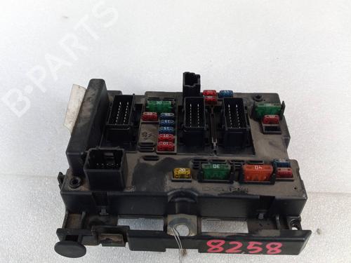 Zekeringkast TOYOTA AURIS (_E15_) [2006-2013]  24593528