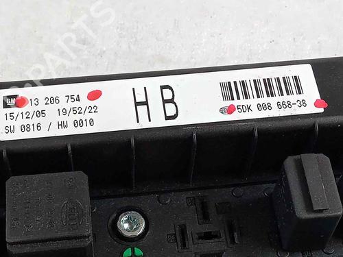 Fuse box OPEL ZAFIRA / ZAFIRA FAMILY B (A05)  | BP27236232E1 