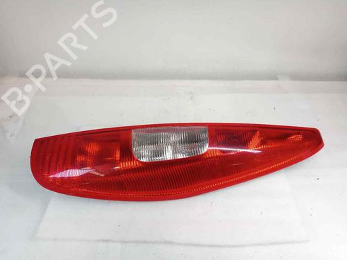 Høyre baklys MITSUBISHI COLT VI (Z3_A, Z2_A) 1.3 (Z21A) (95 hp) 30649512