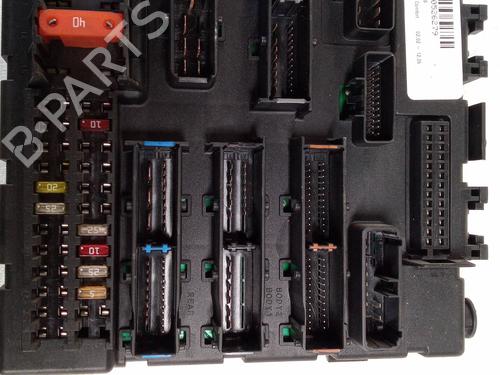 Sikringsdose OPEL VECTRA C (Z02) [2002-2009]  23229506